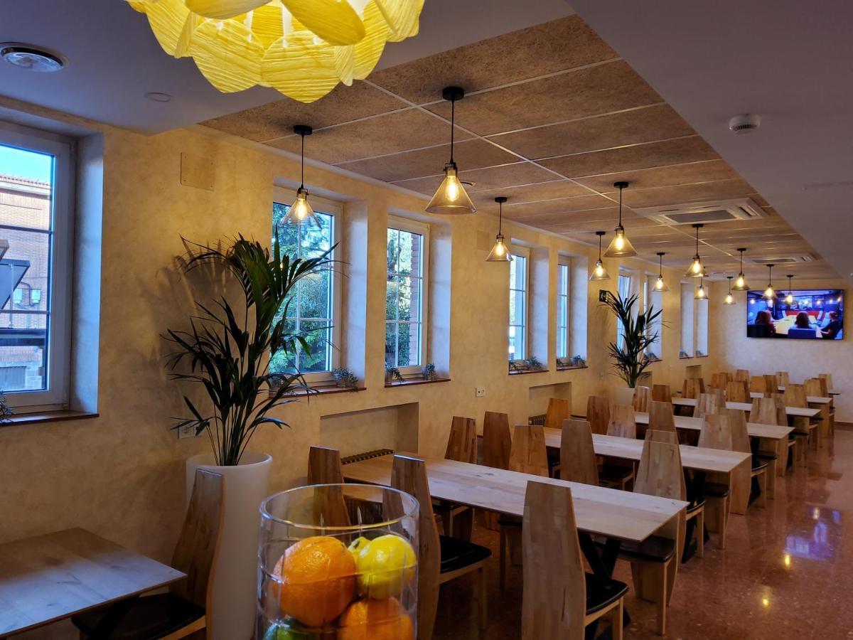 Hotel Marques De Aguilar Aguilar de Campóo Екстериор снимка