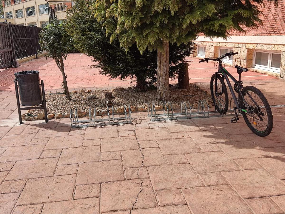 Hotel Marques De Aguilar Aguilar de Campóo Екстериор снимка